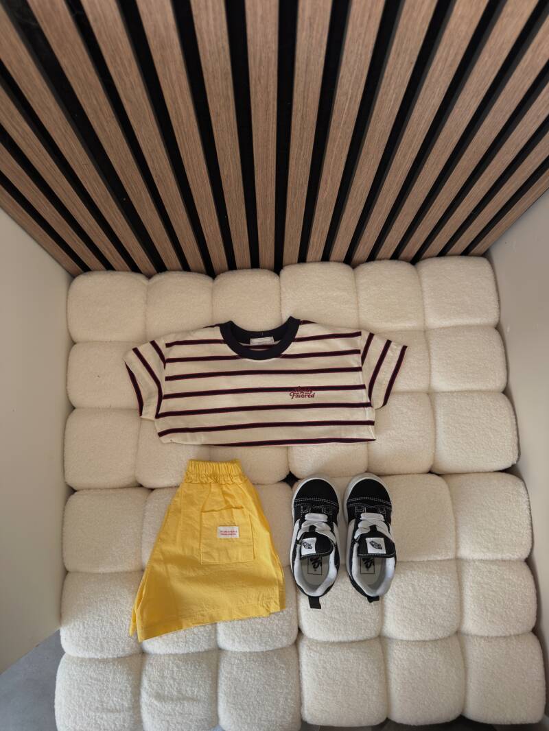 Lemon Plate tee white