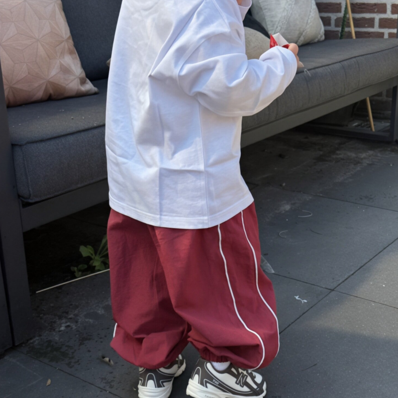 Parachute pants wine red